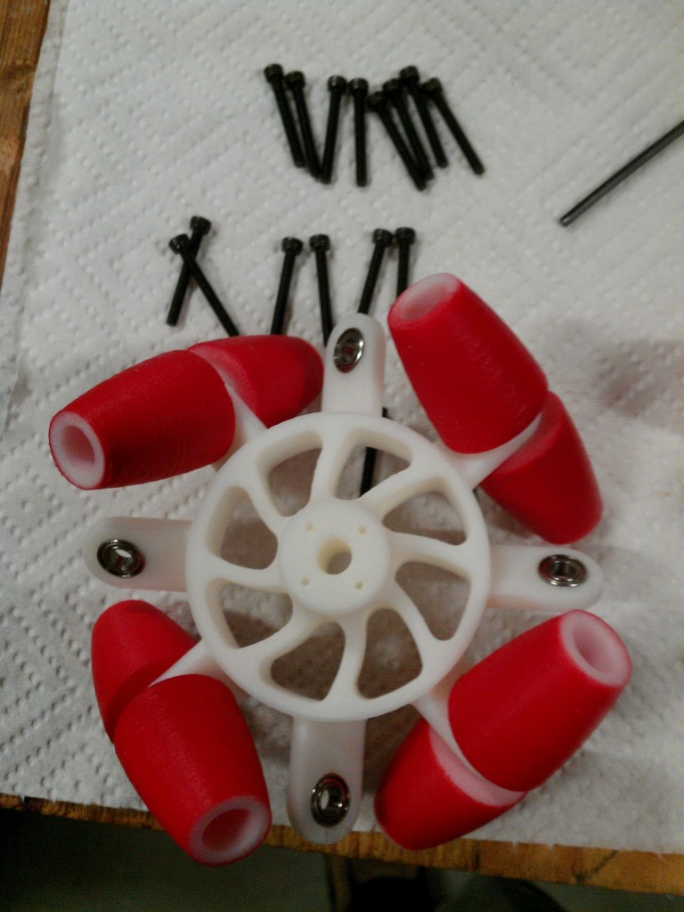 Hub with red rollers fitted